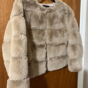 Women's Faux Fur Jacket in Beige